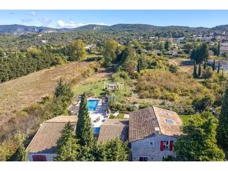 a vendre vaste propriete avec vue proche de l'isle sur la sorgue  luberon  provence