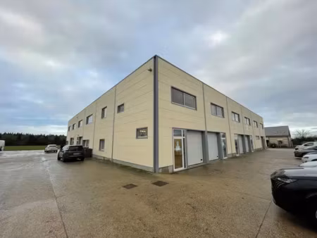 a louer - local d'activité