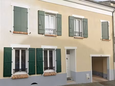 location appartement 3 pièces 58m² presles en brie 77220