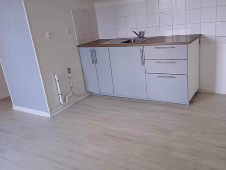location appartement 3 pièces 69m² tessy bocage 50420