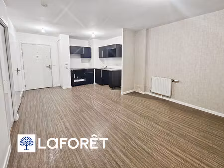 appartement t3 près de le plessis pate à louer