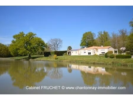 maison de prestige de 132 m2 en vente saint-prouant  france
