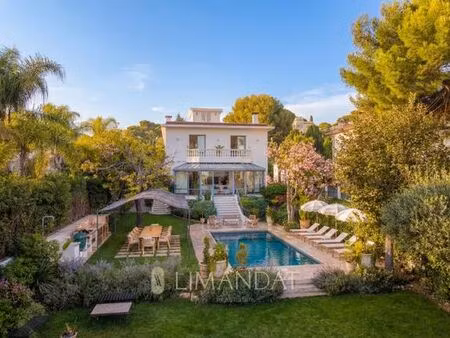 villa de luxe en location antibes  france