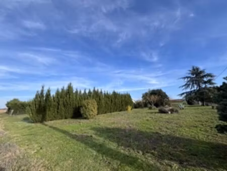 terrain à bâtir en campagne de casteljaloux