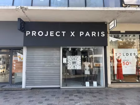 local commercial 245 m² en emplacement premium à valenciennes