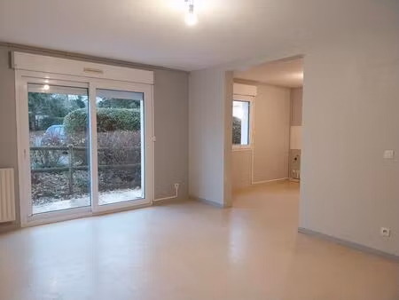 appartement t3 dans environnement calme