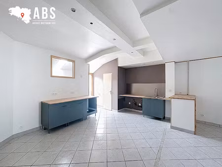 vente immeuble 4 pièces 130 m² à la roche-bernard (56130)  242 500 €