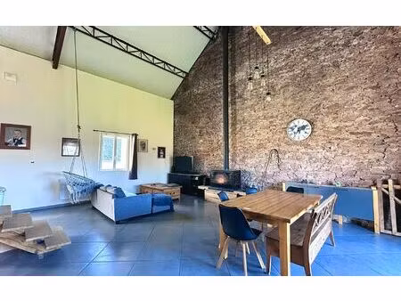 maison manhac m² t-8 à vendre  270 000 €