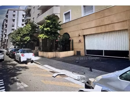 annonce parking/garage à louer