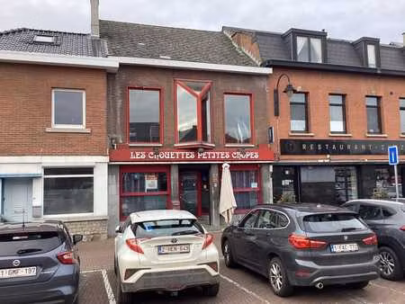 les chouettes petit choppes - grand place 28  1360 perwez