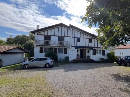 vente appartement 3 pièces 89 m² à ascain (64310)  324 324 €