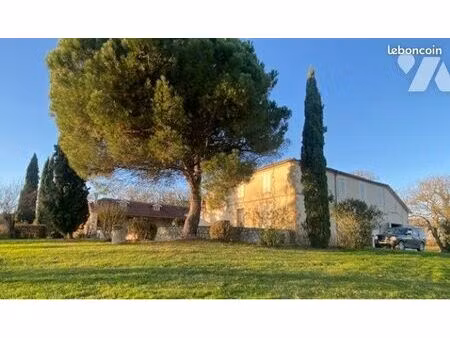 maison 6 pièces 215 m²