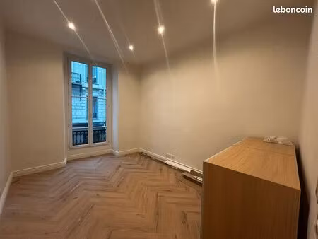 bureau individuel rénové – centre-ville de nice