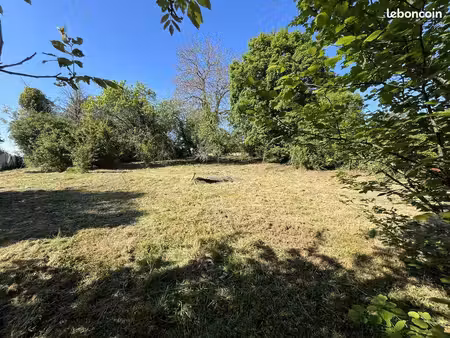 terrain constructible neuf à vendre