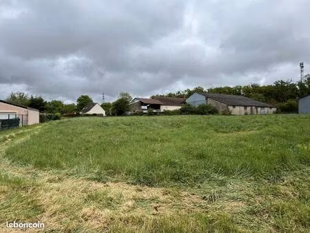 terrain constructible viabilisé à vendre