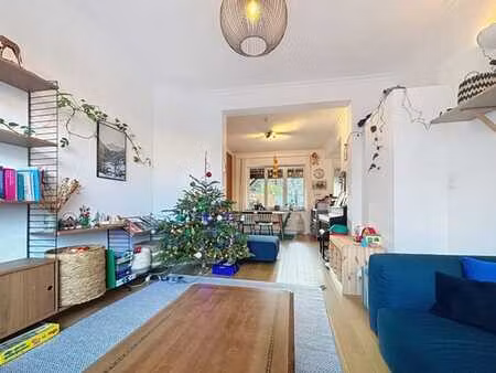 quartier pagodes - maison + beau jardin