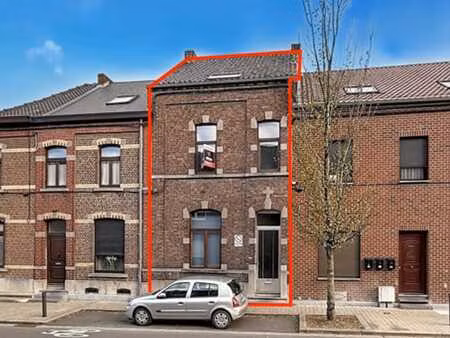 maison à rafraichir - 4 chambres - dressing - jardin