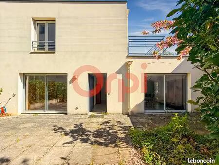 maison de ville 4 pièces 127 m²