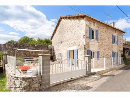 vente maison 5 pièces 158 m² à chenaud (24410)  227 000 €