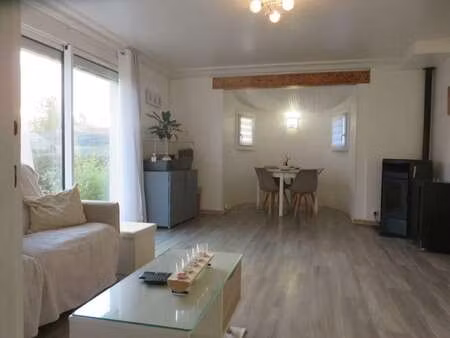 vente maison à saint-étienne-de-mer-morte (44270) : à vendre / 70m² saint-étienne-de-mer-m