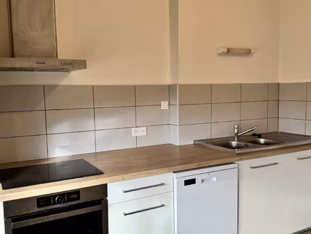 appartement t2 -55m2 avec balcon