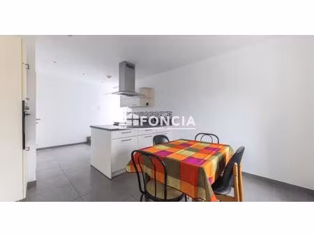 maison 4 pièces de 103m2