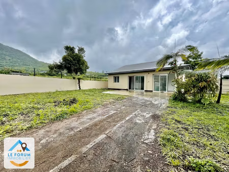 saint joseph 97480 - villa f4 renovee - fonctionnelle et lum