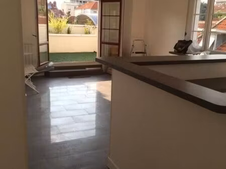 location appartement 2 pièces 46 m² à clamart (92140)