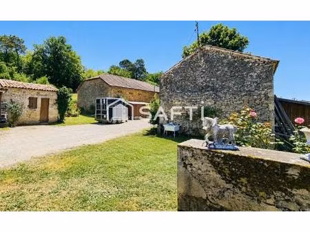charmant petit corps de ferme vue dégagée 1.1ha