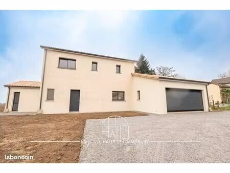 maison 6 pièces 146 m²