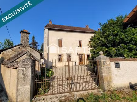 maison 9 pièces - 221m²