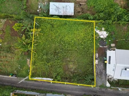 terrain a vendre a la riviere saint-louis