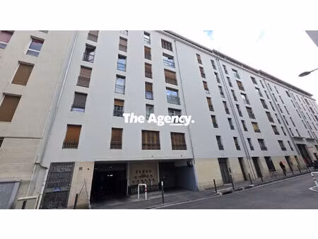 vente garage 12 m² marseille 5 (13005)