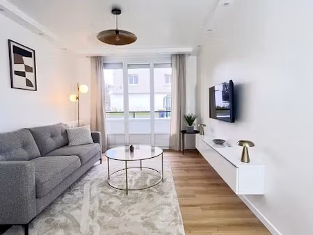 location meublée appartement 2 pièces 43 m² à beauvais (60000)  790 €