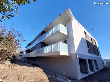 appartement 4 pièces 79 m²