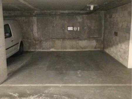 location parking alfortville