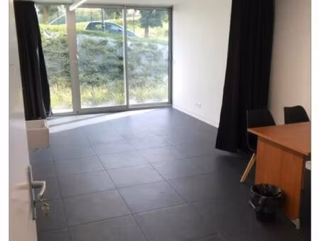 box médical de 26m2 - pole medical proche pontoise