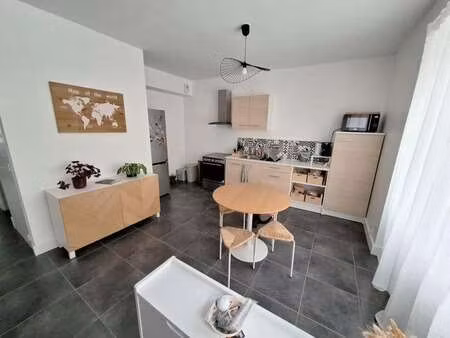location maison à guignen (35580) : à louer / 91m² guignen