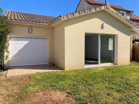 location maison 4 pièces 97 m² à boulazac isle manoire (24750)  988 €