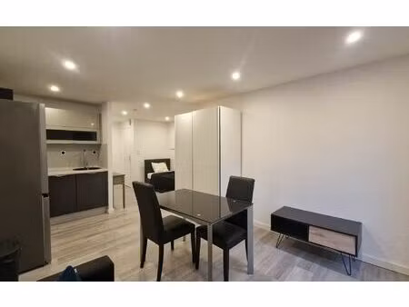 location appartement  m² t-1 à valleiry  840 €