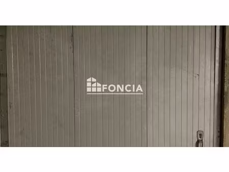 charleville - mezieres - centre ville - box de stationnement