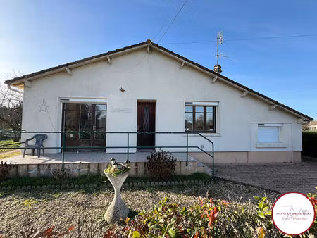 maison de plainpied 86m² avec garage et jardin - charenton du cher