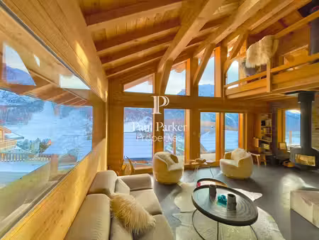 demeure de prestige chalet à montgenèvre alpes du sud 8 pièce(s) 190 m2 surface habitable.