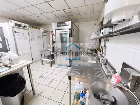 fonds de commerce à vendre villarodin bourget 311m2 230 400€