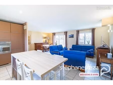 maison 6 pièces 138 m²