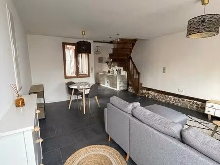 location maison de ville