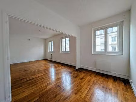 vente appartement 3 pièces à elbeuf (76500) : à vendre 3 pièces / 73m² elbeuf