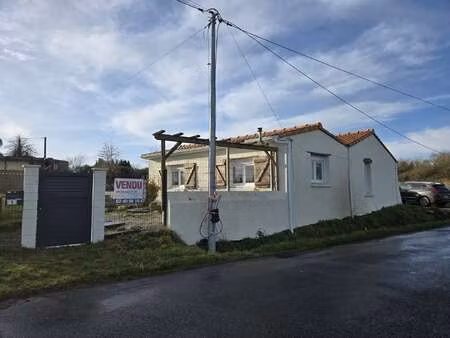 vente maison à champtoceaux (49270) : à vendre / 65m² champtoceaux