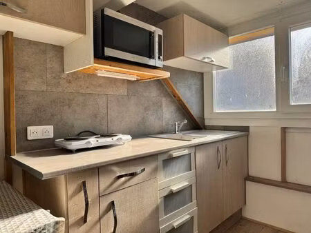 studio special etudiants et investisseurs avec stationnement - q