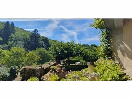 maison de village en pierre – serviès (commune d'avène) ?